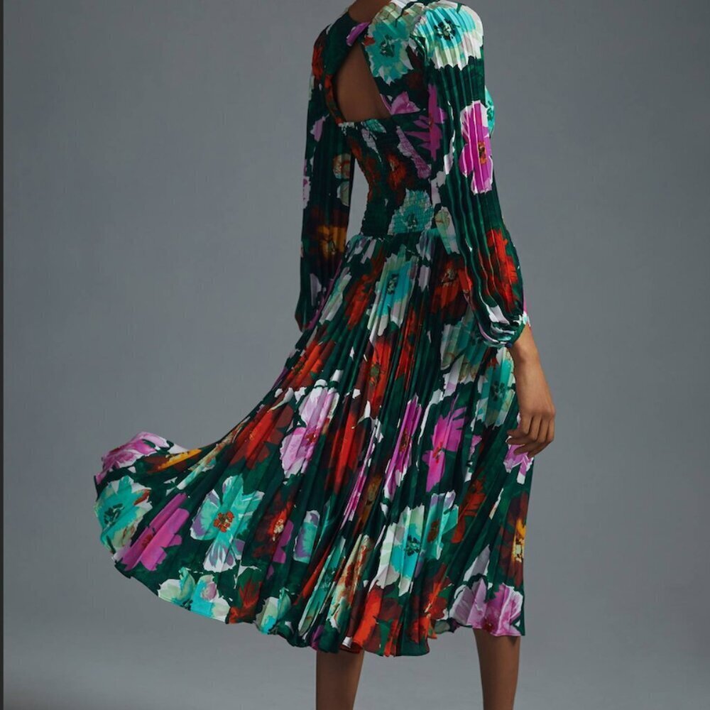 Anthropologie SOLD OUT Pleated V Neck Floral Pleated Dress sz 10 - Picture 4 of 11